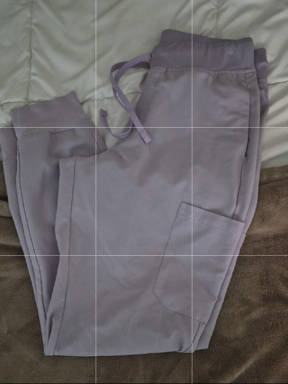 NWOT-Womens MANDALA Lavender Jogger Scrub Pants